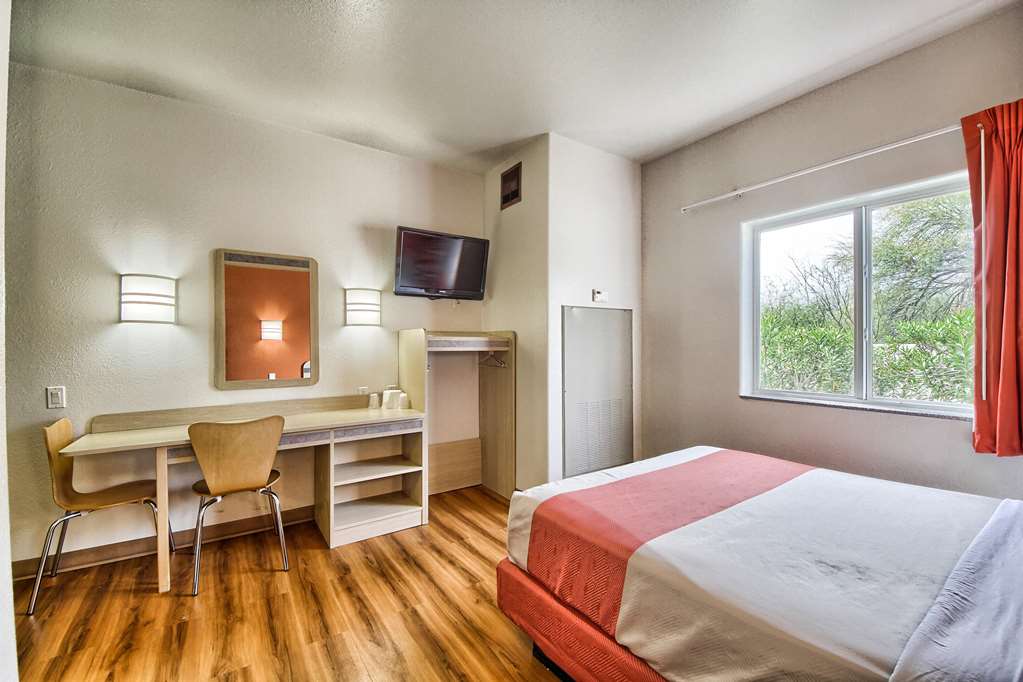 motel 6 mission tx