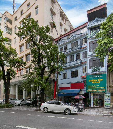 golden time hostel