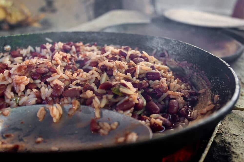 costa linda art hostel