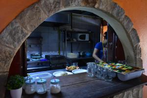 costa linda art hostel