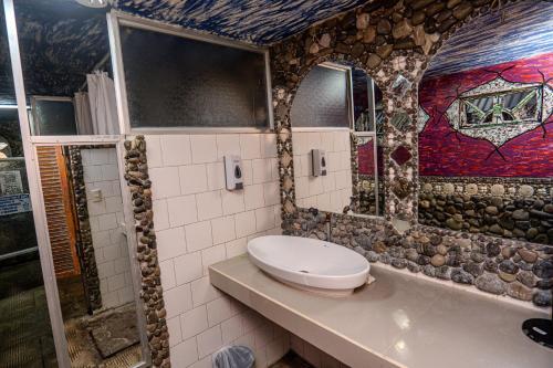 costa linda art hostel