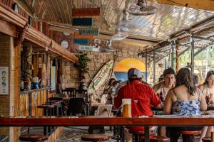 costa linda art hostel