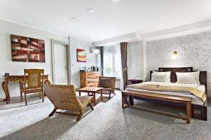 superb luxury suites