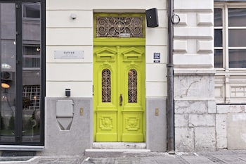 superb luxury suites