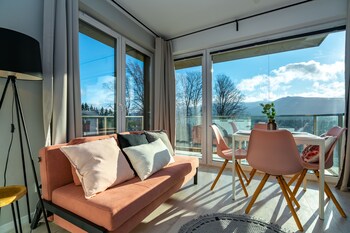 rentplanet apartamenty izerska