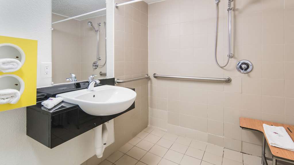 motel 6 addison tx dallas