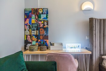 shanghai moxi inn huaihai rd no 6 branch