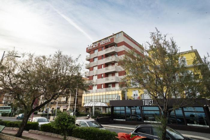 hotel palace