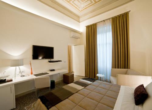 town house cavour