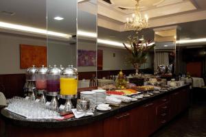 bristol exceler plaza hotel