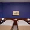 bristol exceler plaza hotel