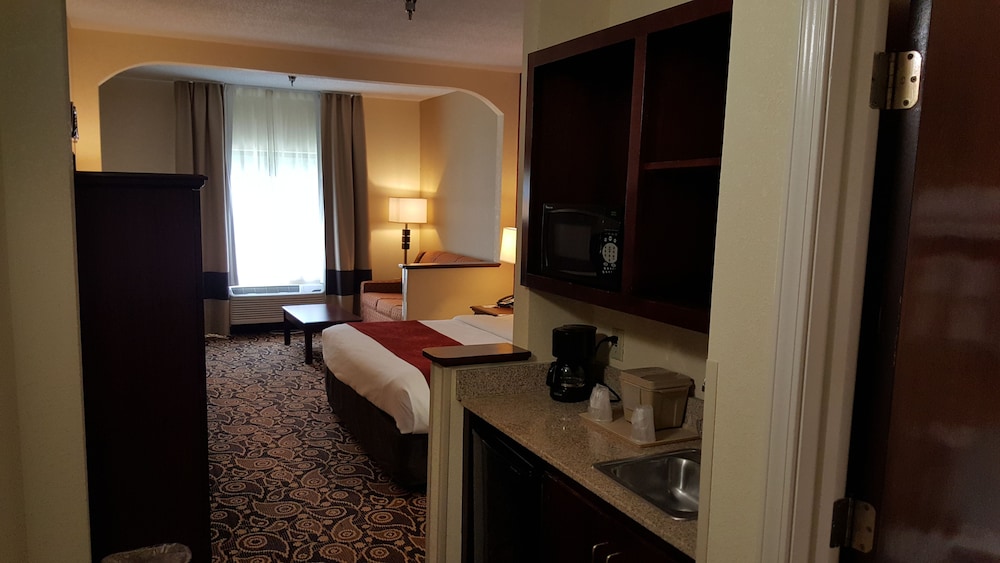 comfort suites daphne mobile east bay