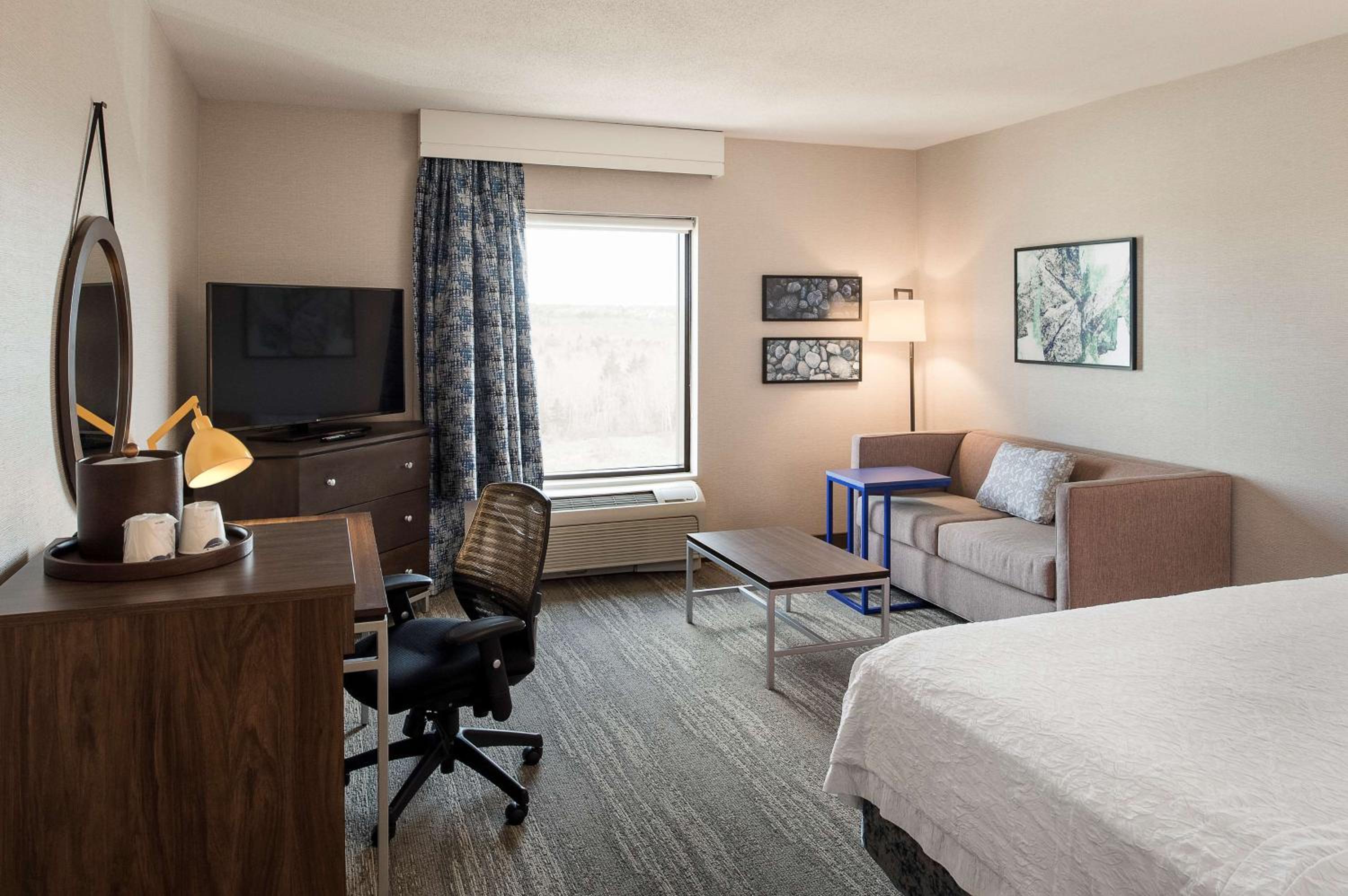 hampton inn and suites by hilton halifax dartmouth