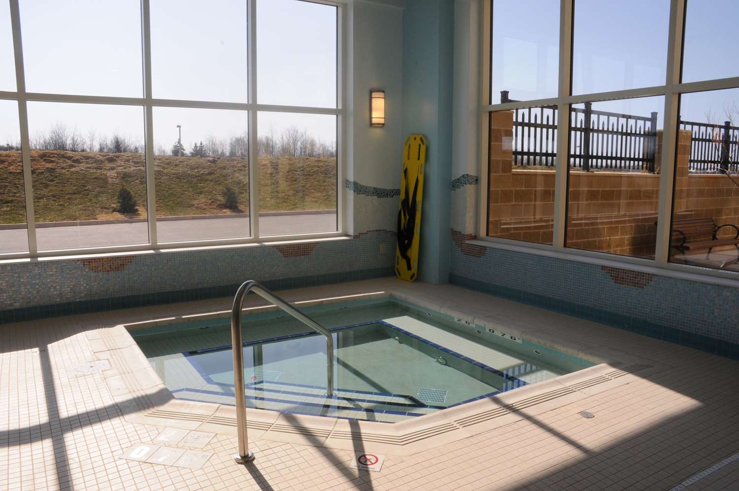 hampton inn and suites by hilton halifax dartmouth