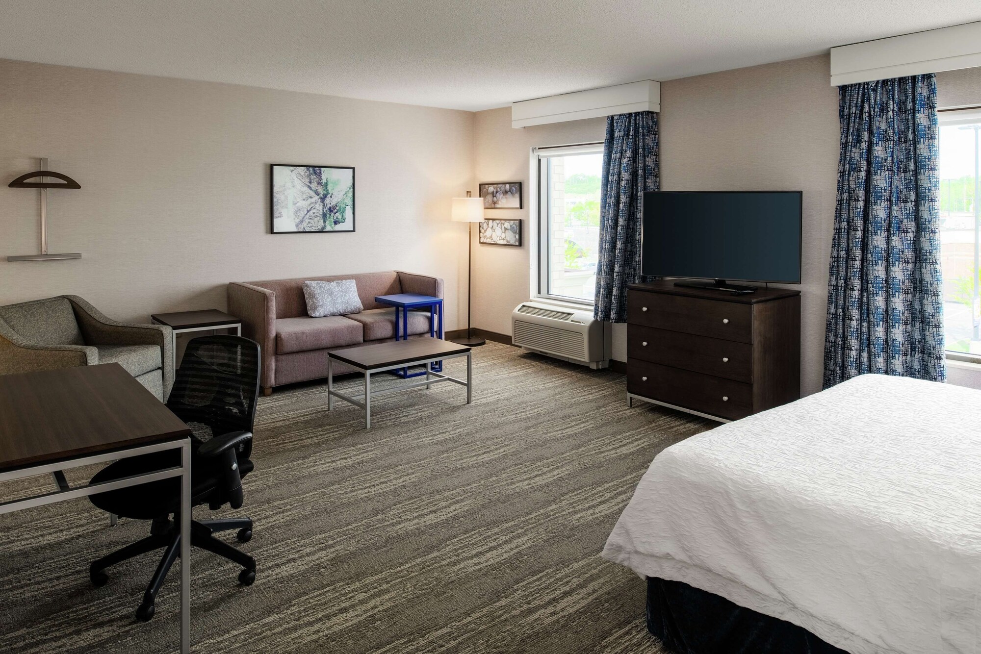 hampton inn and suites by hilton halifax dartmouth