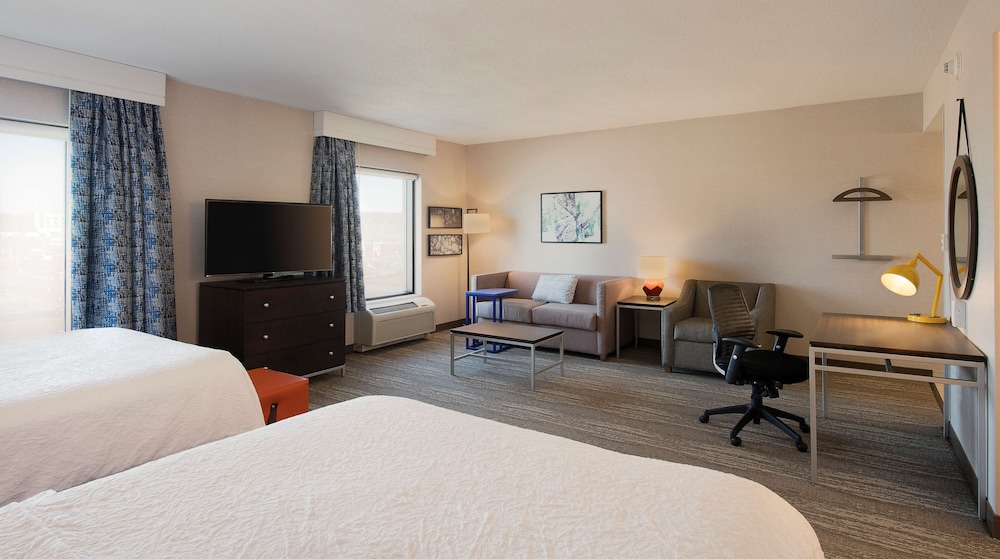 hampton inn and suites by hilton halifax dartmouth