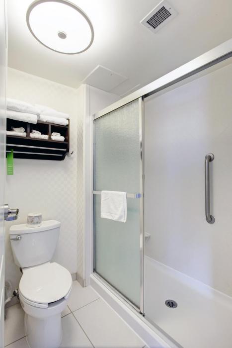 hampton inn and suites by hilton halifax dartmouth