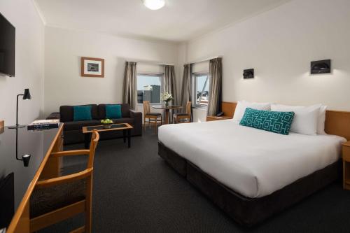 rydges darwin central