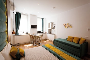 elegant apartments 5 terre la spezia