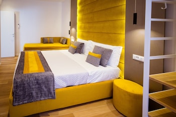 elegant apartments 5 terre la spezia