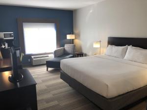 Holiday Inn Express Dayton By Ihg,Dayton>>Athens - Sweetwater,3 star