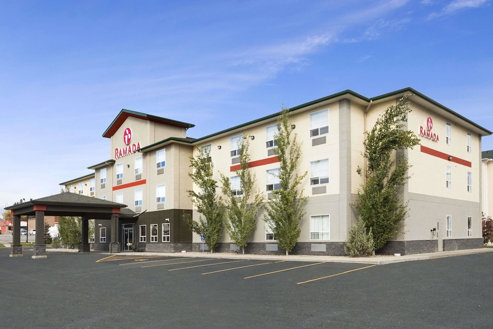 Ramada By Wyndham Edson,Alberta>>Edson,2.5 star
