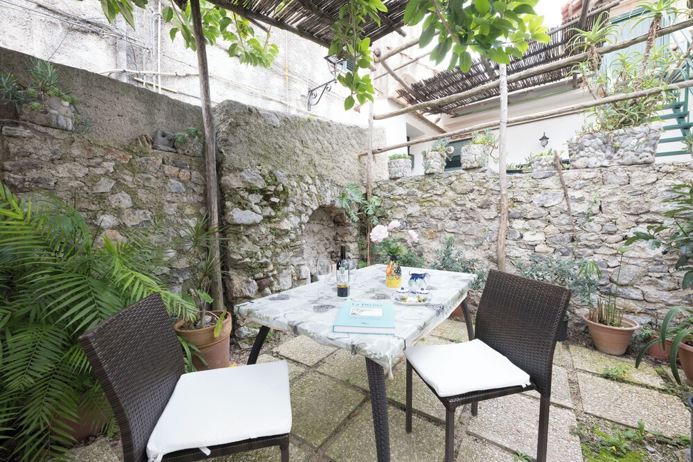 dinta torre bed and breakfast