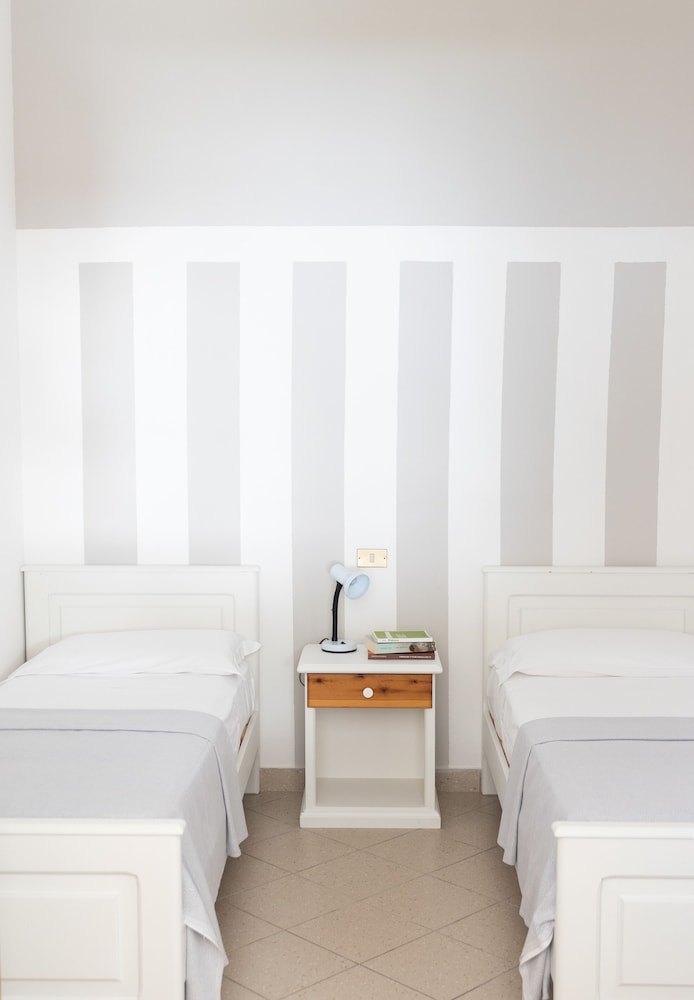 midenza suites and residence