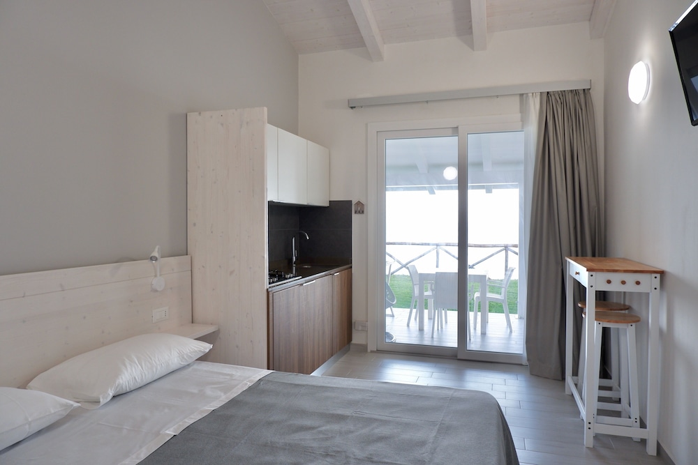 midenza suites and residence