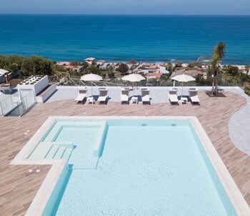 midenza suites and residence
