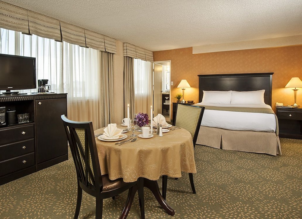 holiday inn alexandria at carlyle by ihg