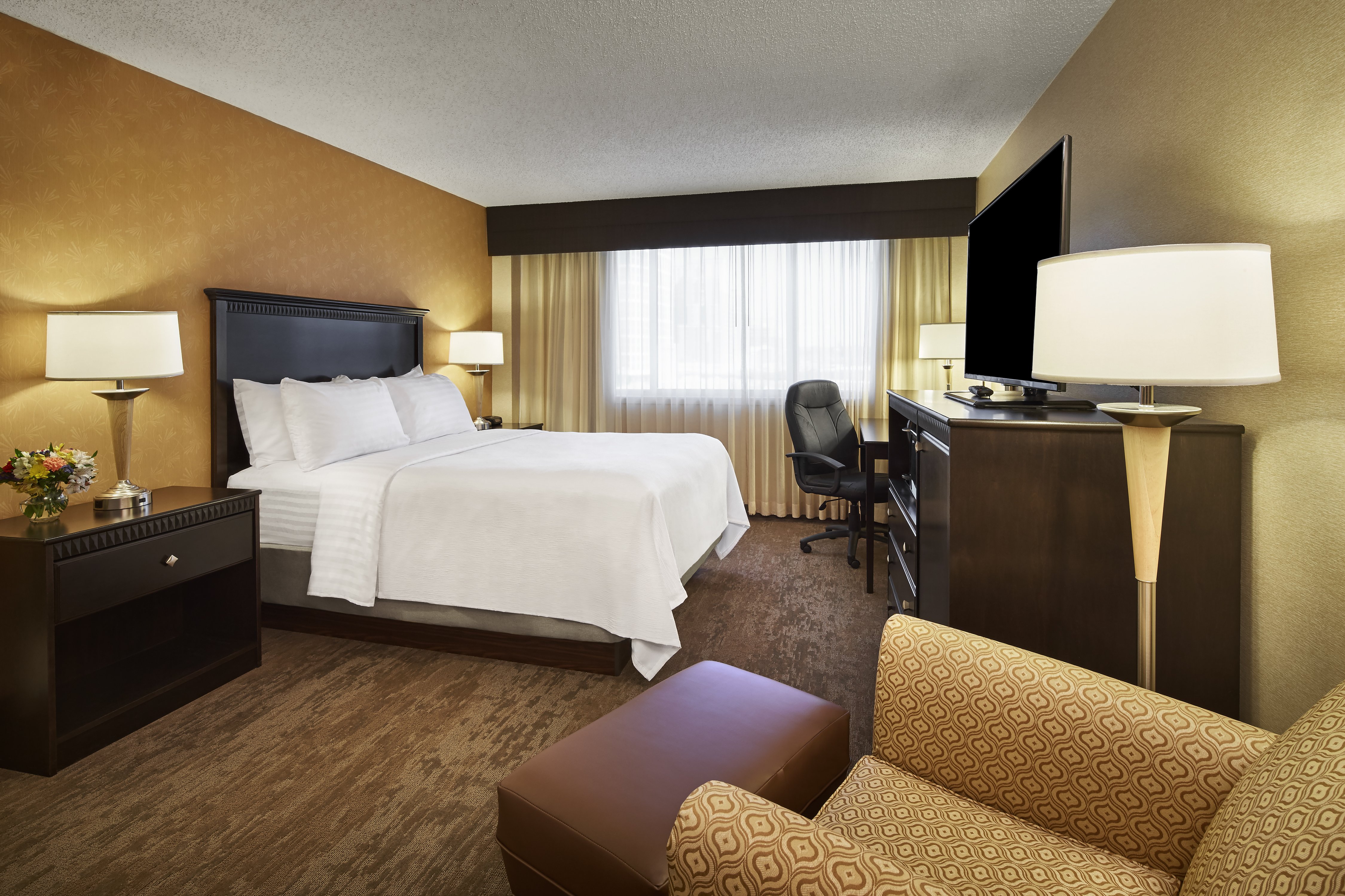 holiday inn alexandria at carlyle by ihg