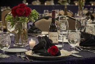 holiday inn alexandria at carlyle by ihg