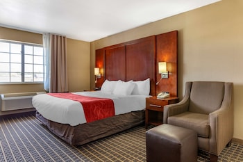 comfort suites delavan lake geneva area
