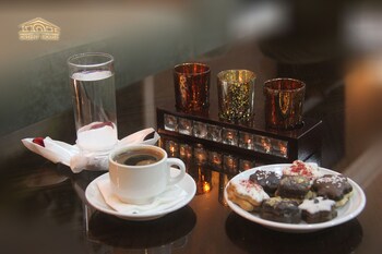 orient house hotel suites