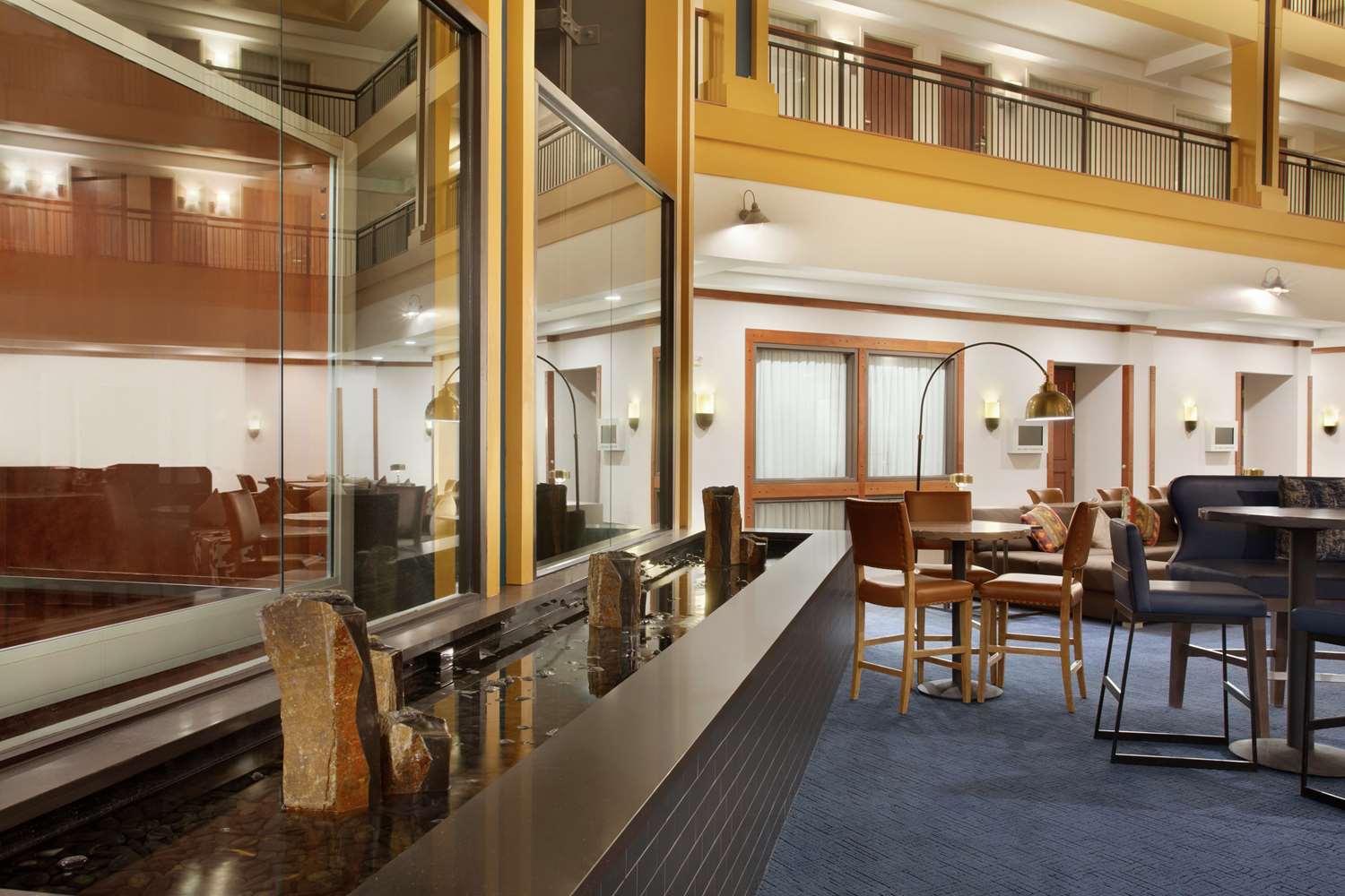 embassy suites by hilton denver international airport