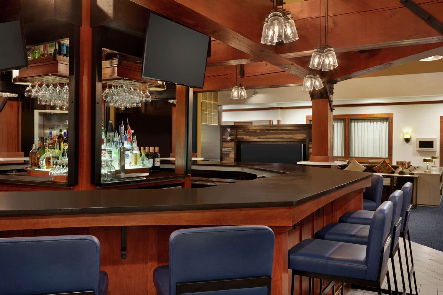embassy suites by hilton denver international airport