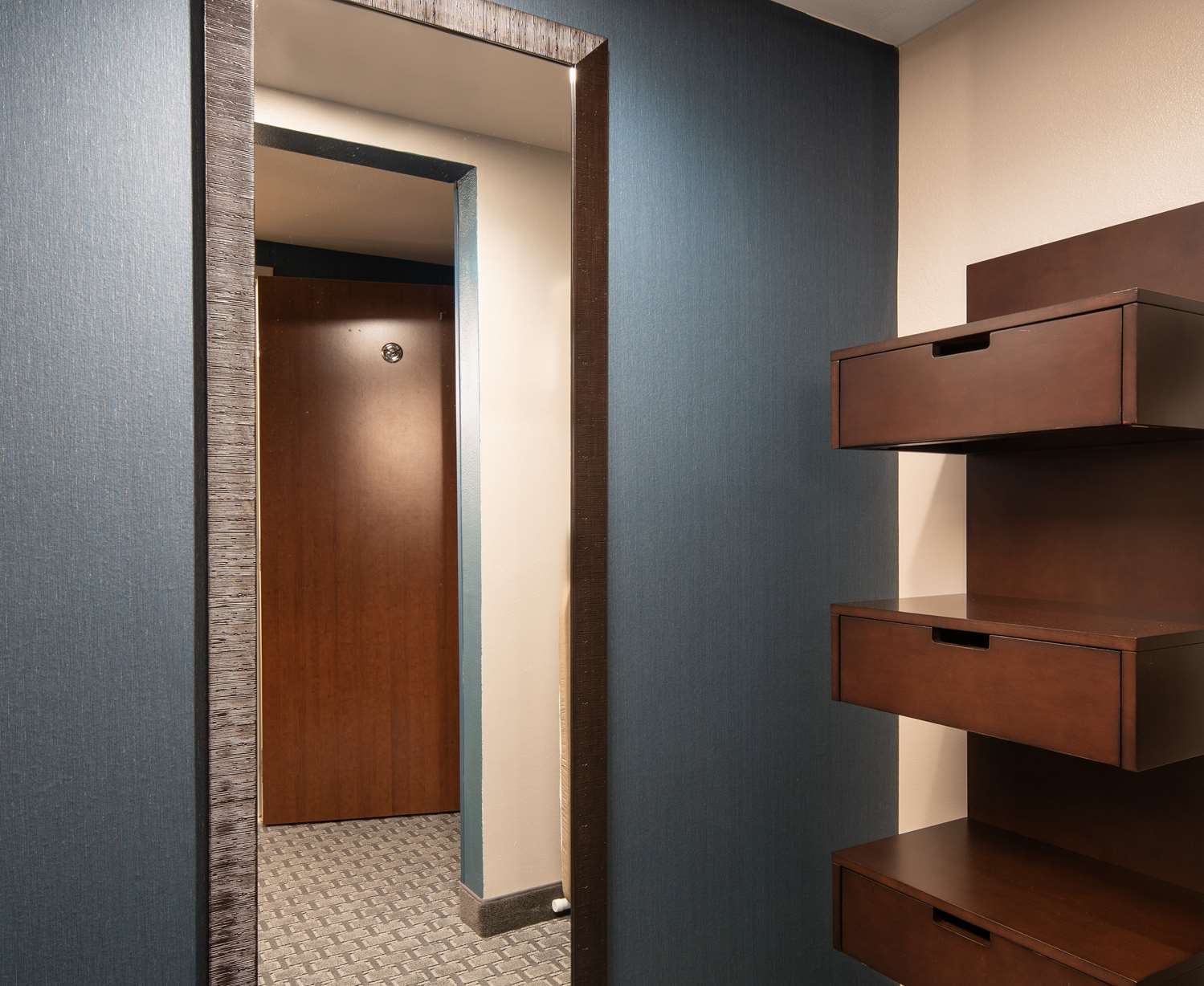 hilton garden inn denver cherry creek