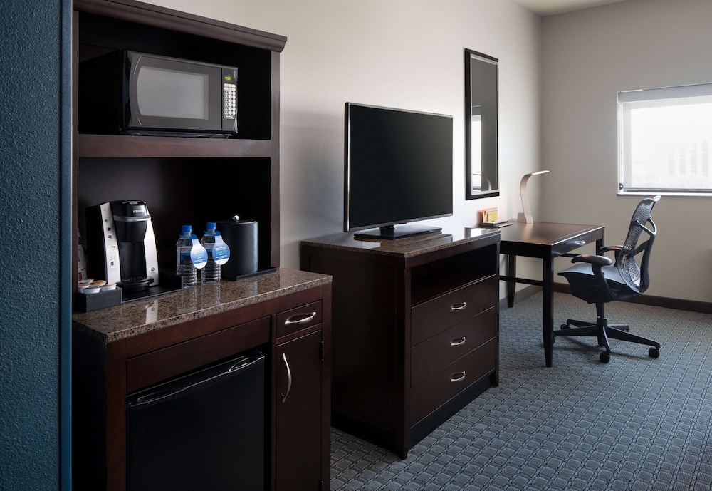 hilton garden inn denver cherry creek