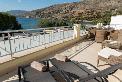almiriki chios rooms and apartments