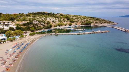 almiriki chios rooms and apartments