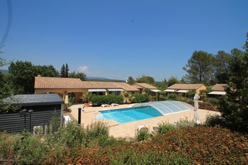 Les Glycines,,3 star