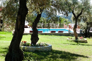 Vigles Sea View,Skiathos>>Achladies,2 star