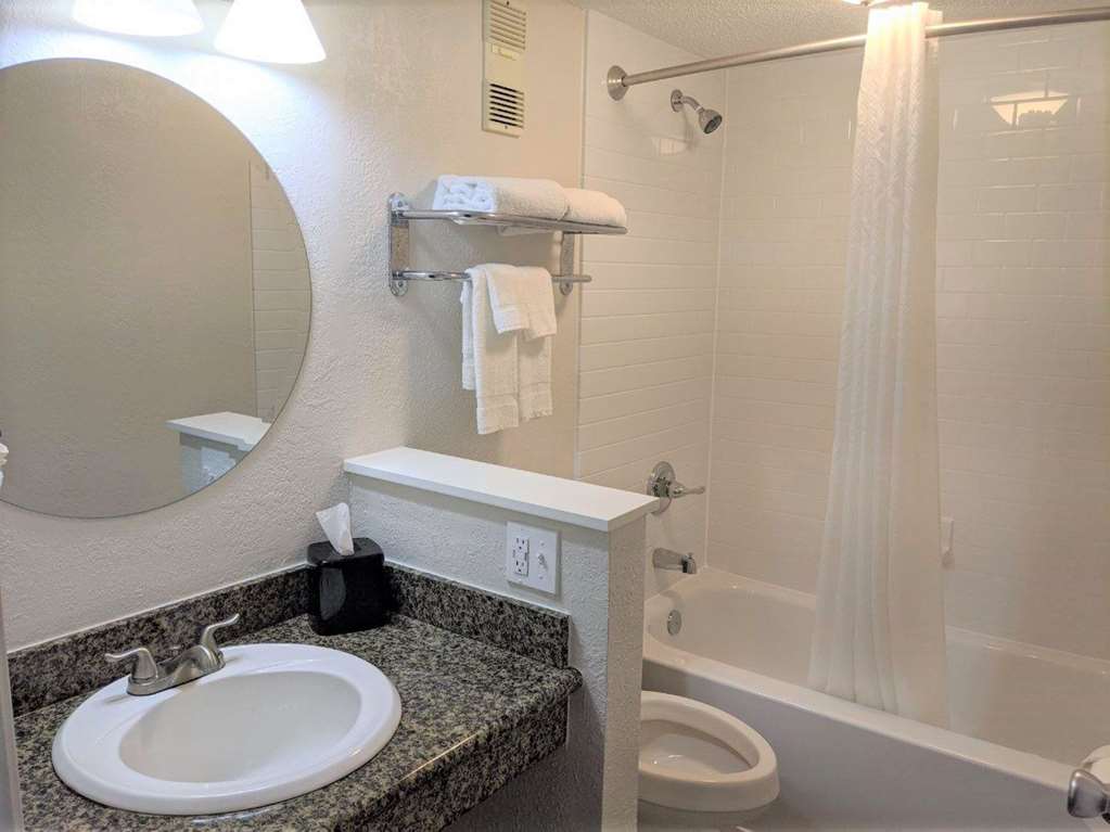 inn on destin harbor ascend hotel collection