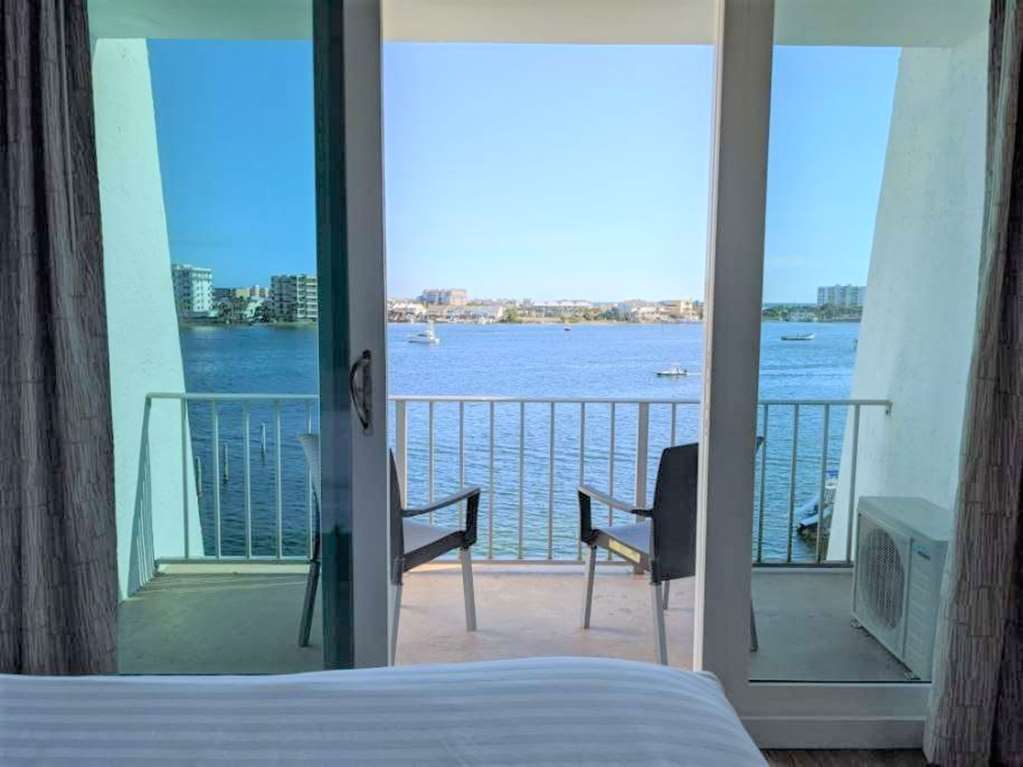 inn on destin harbor ascend hotel collection