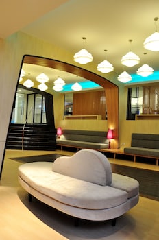 flipper lodge hotel