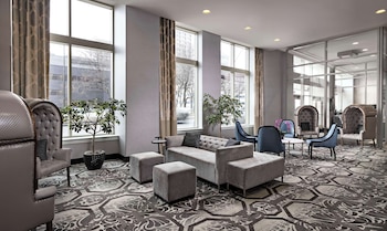 Doubletree Suites By Hilton Hotel Detroit Downtown - Fort Shelby,Detroit>>Belleville,4 star