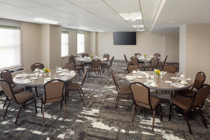 doubletree suites by hilton hotel detroit downtown fort shelby