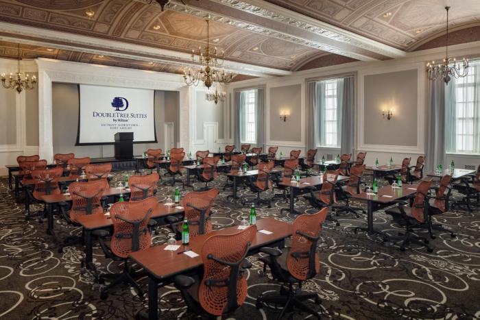 doubletree suites by hilton hotel detroit downtown fort shelby