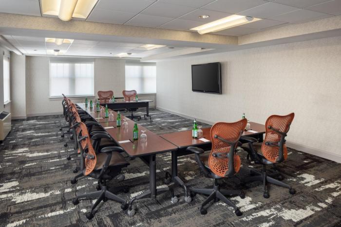 doubletree suites by hilton hotel detroit downtown fort shelby